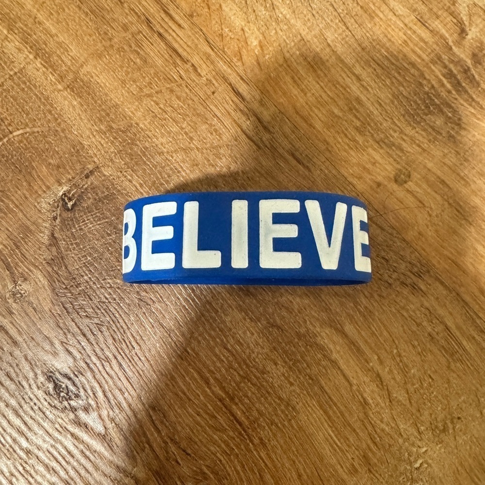 Blue 'Believe' Wristband​​​​​